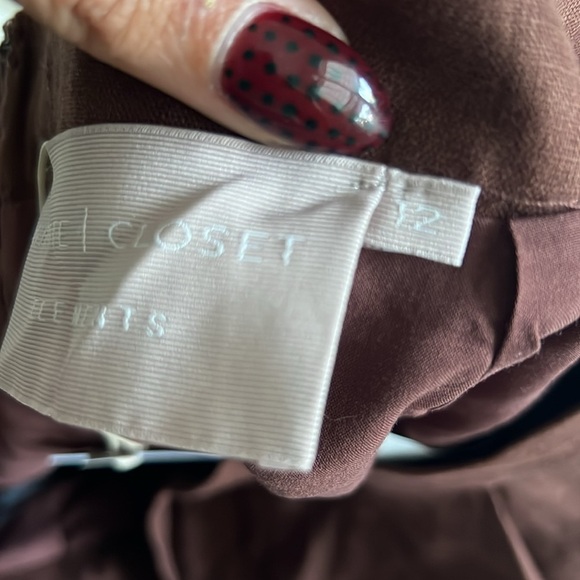 White Closet Brown Linen Shorts - Picture 7 of 12